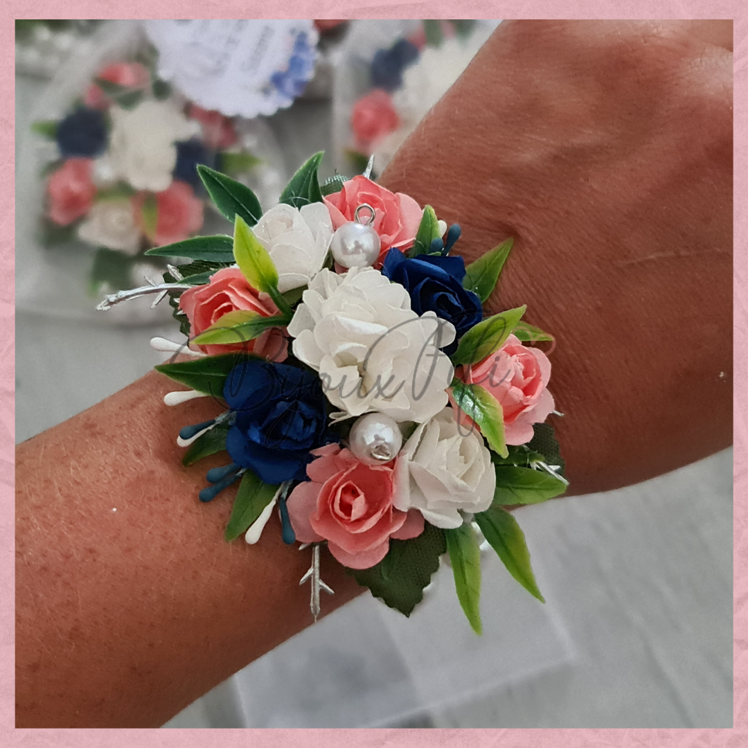 Pulseira floral "Peach and Navy"